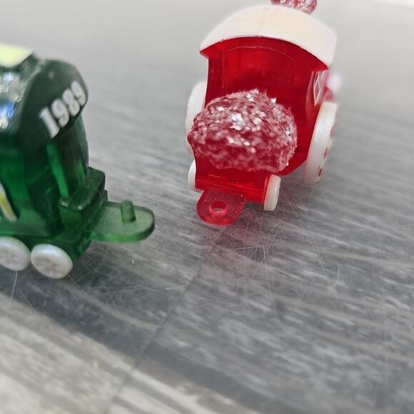 Vintage Hallmark Merry Miniatures Sweet Express Train Set of 2 1988•1989 [139] - Picture 14 of 16